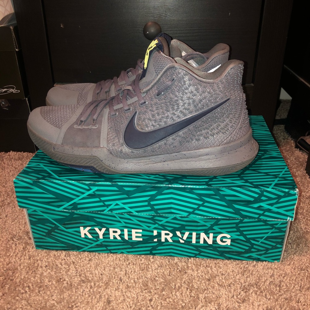 COPY - -Kyrie 3 Cool Gray